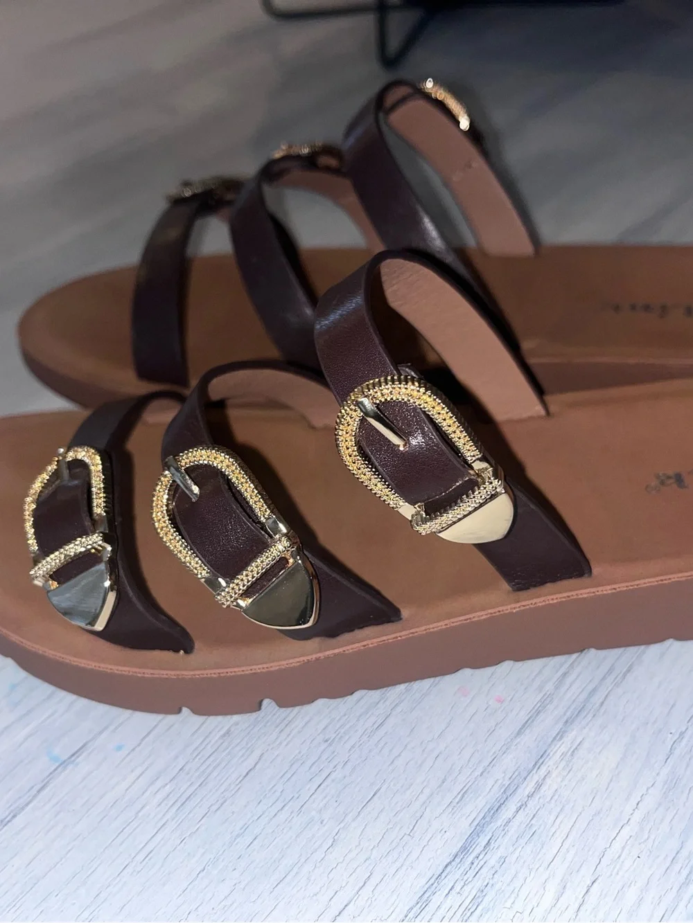 Link Brown Girls' Strappy Sandals with Gold Buckles